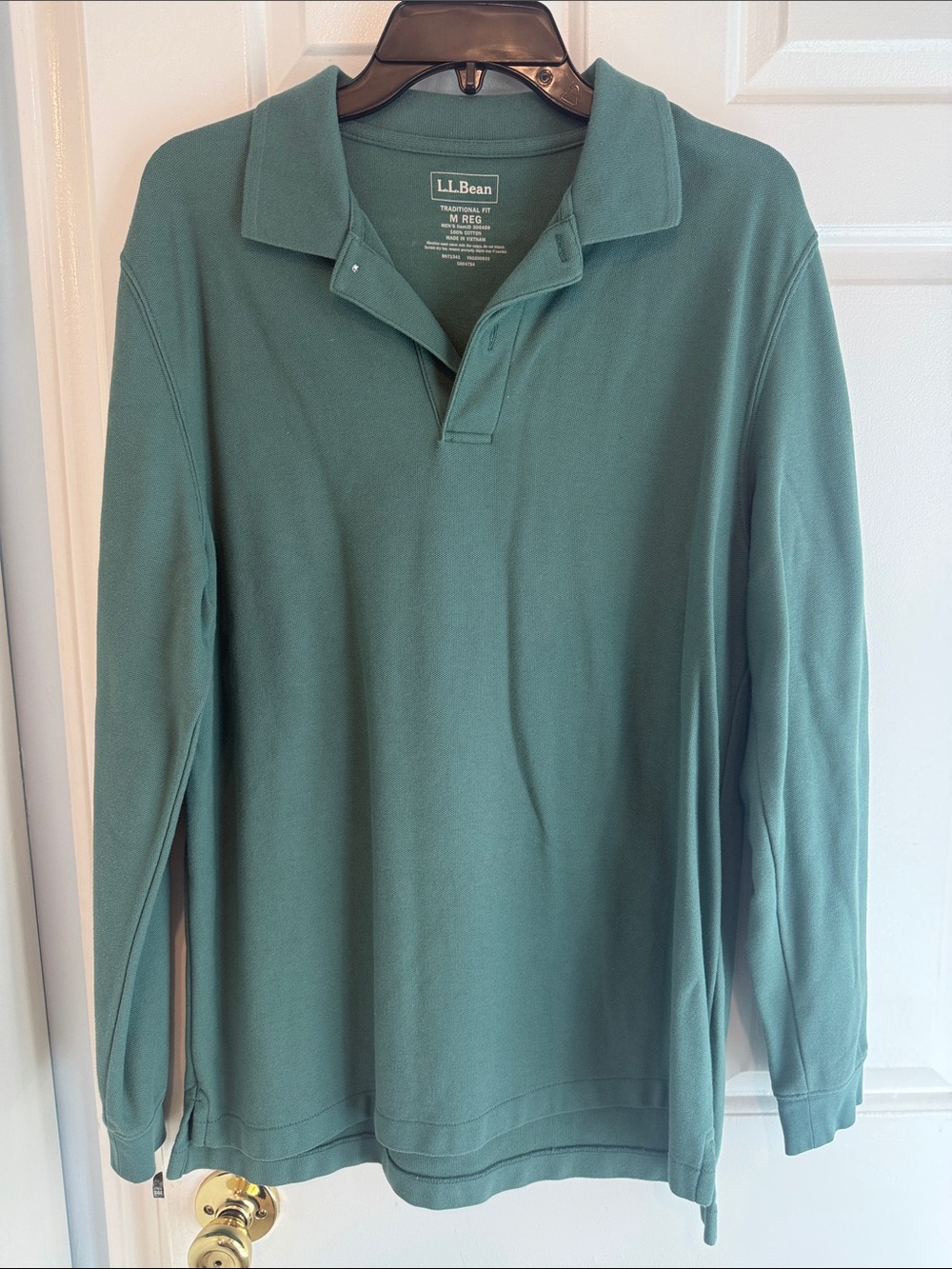 L.L. Bean Men's Long-Sleeve Polo in Teal Green